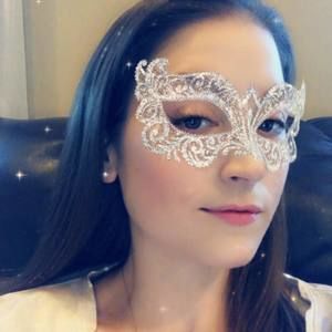 Meet your Posher, Tia